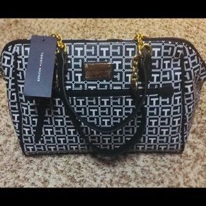 🎈CLEARANCE🎈TOMMY HILFIGER MONOGRAM SATCHEL